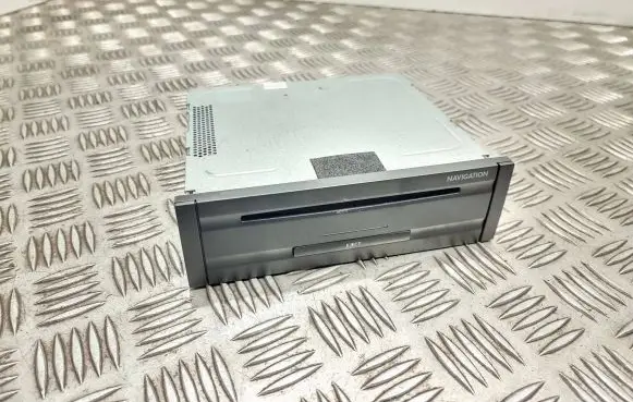 Volkswagen Phaeton Navigation unit CD/DVD player 3D0919887J A2C53190090 VWZ6Z7G1279501