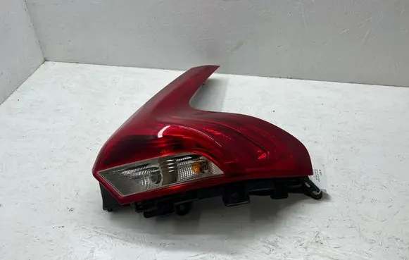 Rear/tail lights