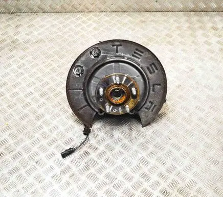 Tesla Model S Rear wheel hub 107216100A
