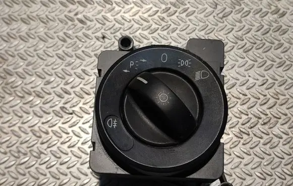 Volkswagen Crafter Light switch 9065450504