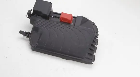 Mercedes-Benz GLA W156 X156 Fuse box cover A2465400182