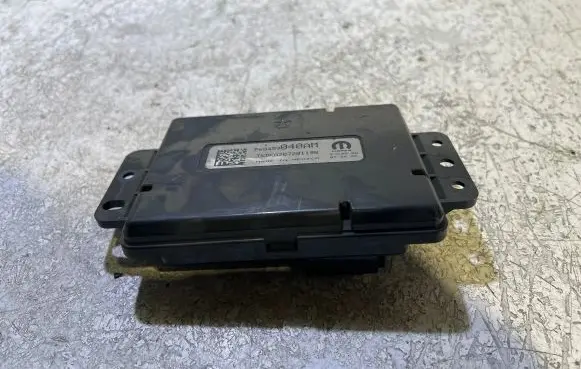 Jeep Grand Cherokee WL Other control units/modules P68459040AM TKKKA207201198