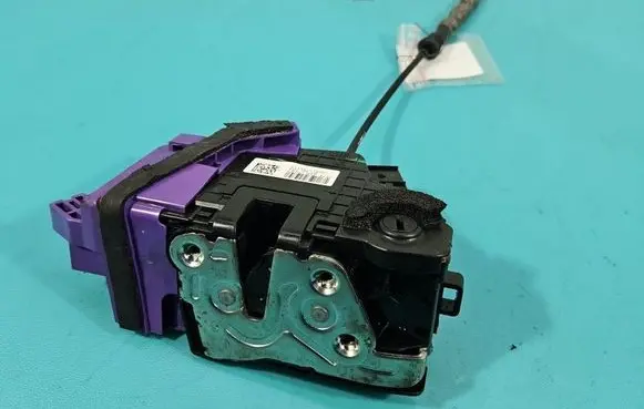 Hyundai i30 Rear door lock 81410G3000 IMPRK1549286