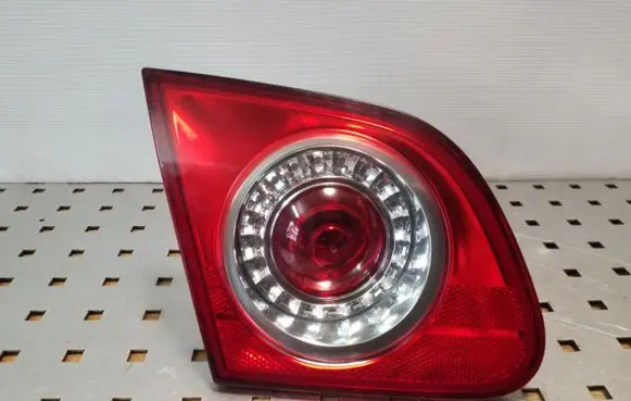 Volkswagen PASSAT B6 Tailgate rear/tail lights 3C5945093C