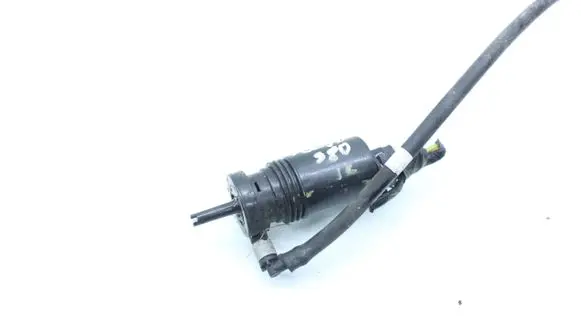 Volvo S80 Windscreen/windshield washer pump 1013229