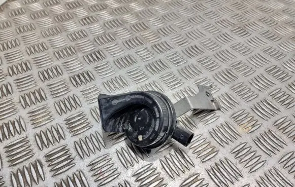 Volkswagen Touran III Horn signal 001157 A046466