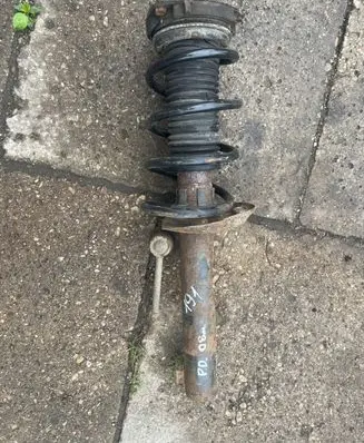 Skoda Octavia Mk2 (1Z) Front shock absorber/damper