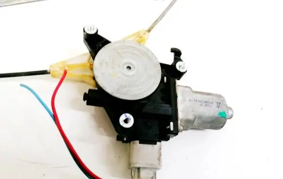 Subaru Outback Rear door window regulator motor