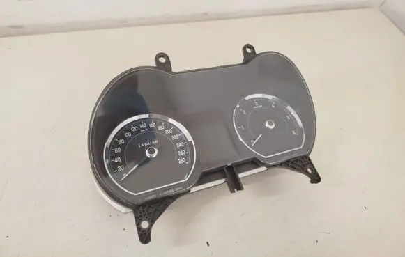 Speedometer (instrument cluster)