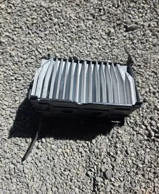Volvo S80 Sound amplifier 6816302