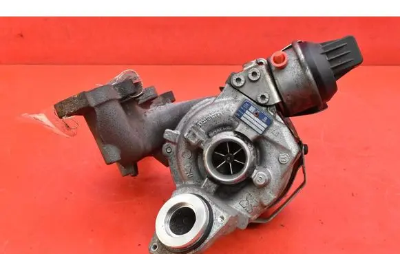 Volkswagen PASSAT CC Turbo system vacuum part 03L253056G