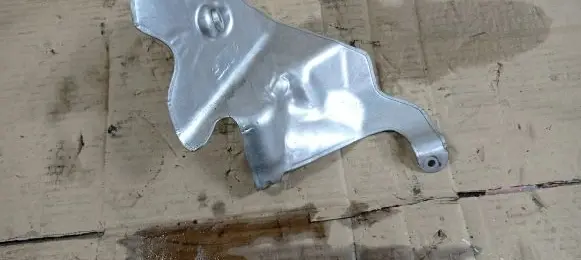 Chevrolet Camaro Heat shield in engine bay 12634651