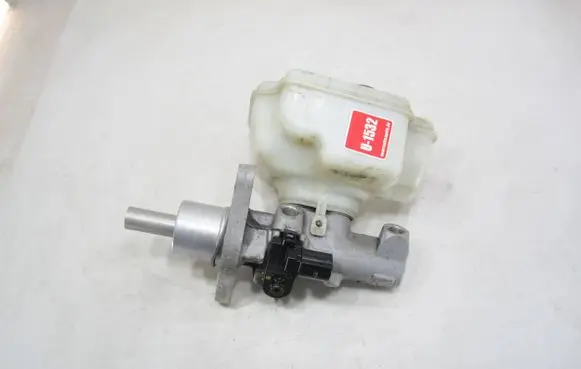 Volkswagen Golf VI Master brake cylinder 1K1611301D 03350886321
