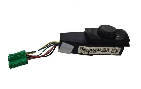 Peugeot 5008 Seat control switch 96846886XT 400017004