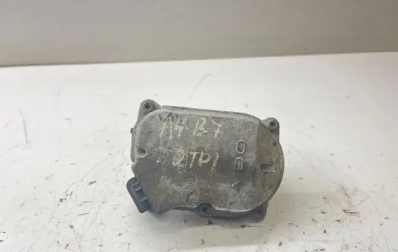 Audi A4 S4 B7 8E 8H Electric throttle body valve 