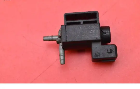 Volvo S90, V90 Vacuum valve 31339879