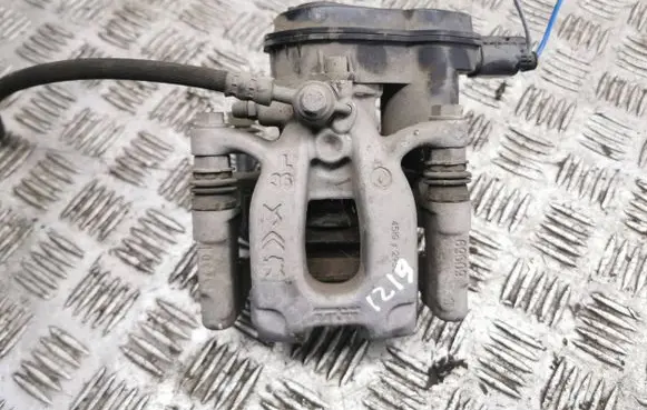 Peugeot 2008 II Rear brake caliper 9842295280
