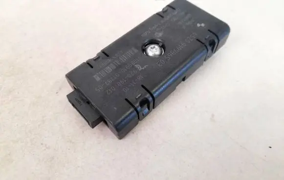 BMW 5 GT F07 Antenna control unit 6520919986503 10819610
