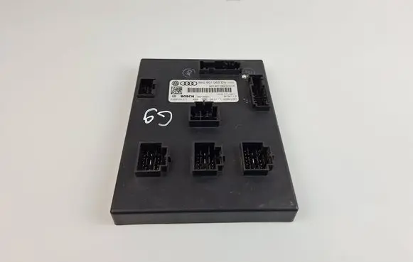 Audi A6 S6 C6 4F Comfort/convenience module 8K0907063DH F005V01211