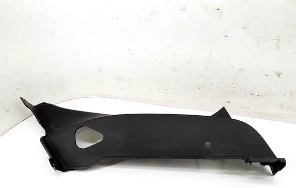 KIA Xceed side skirts sill cover 85896J7700