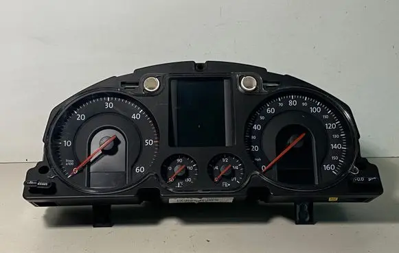 Volkswagen PASSAT B6 Speedometer (instrument cluster) 3C0920971E A2C53242457