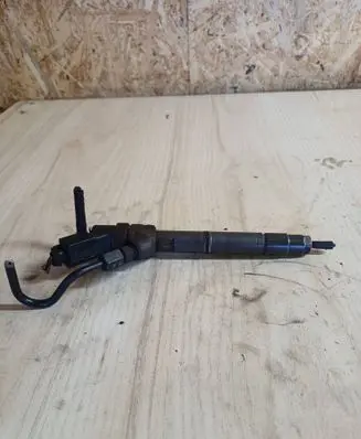 Mercedes-Benz A W168 Fuel injector 0445110116