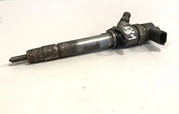 Volvo S60 Fuel injector 0445110078