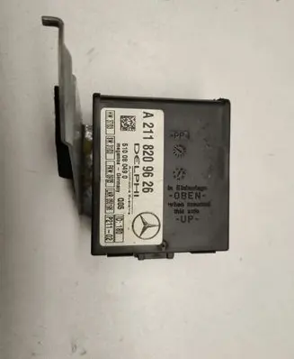 Mercedes-Benz CLS C219 Alarm control unit/module A2118209626
