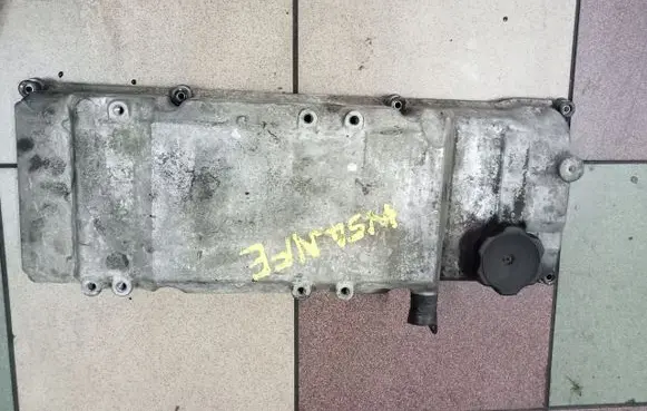 Rocker cam cover