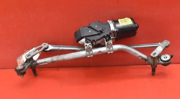 Citroen C3 Picasso Front wiper linkage and motor 9673169280