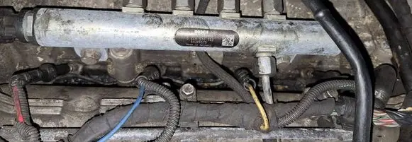Fuel main line pipe