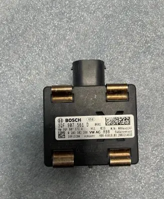 Volkswagen Golf VII Distronic sensor radar 3QF907561D 3DF907572A