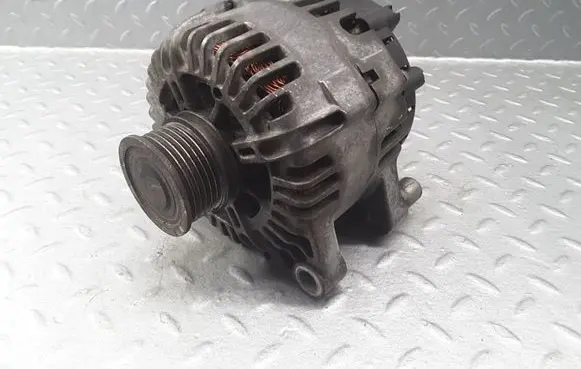 Mitsubishi Outlander Generator/alternator 9665735680
