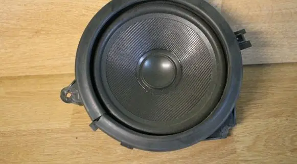 Volvo S60 Front door speaker 9472008