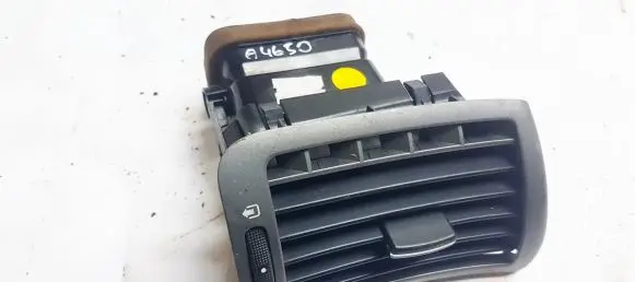 Peugeot 407 Dash center air vent grill 9644589377