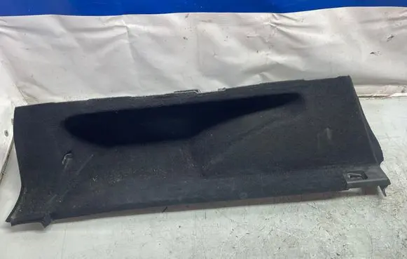 Opel Insignia B Trunk/boot lower side trim panel 39139977