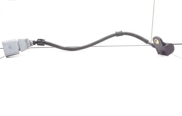 Volkswagen Golf IV Crankshaft position sensor 9805940