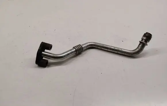 Renault Kangoo II Turbo turbocharger oiling pipe/hose 