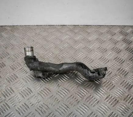 Toyota Previa (XR30, XR40) II Engine coolant pipe/hose