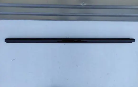 Mitsubishi Colt Wiper trim
