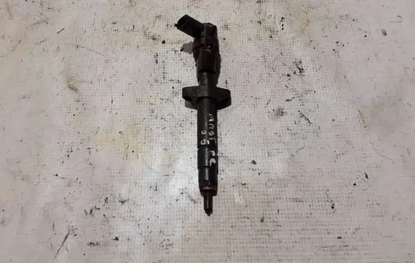 Renault Master II Fuel injector 8200146357