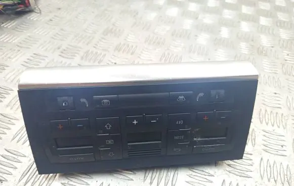 Audi A4 S4 B6 8E 8H Climate control unit 8E0820043AB