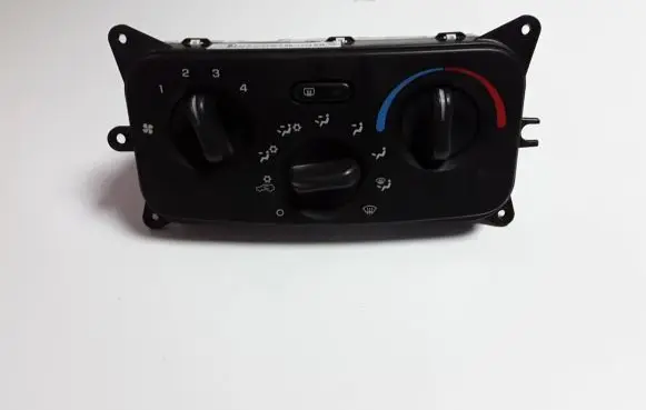 Jeep Cherokee III KJ Air conditioner control unit module P55037533AD