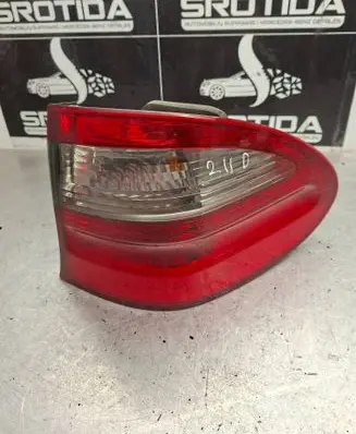 Mercedes-Benz E W211 Rear/tail lights A2118202864 379010