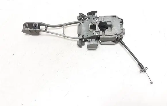 Volvo V70 Front door exterior handle