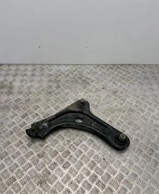 Citroen C3 Front lower control arm/wishbone 