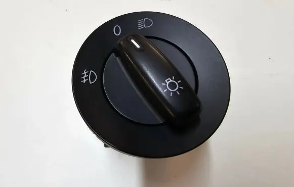 Volkswagen Tiguan Light switch 1K0941431AL