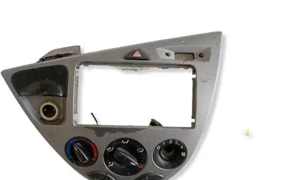 Ford Focus Dashboard 646852612627627