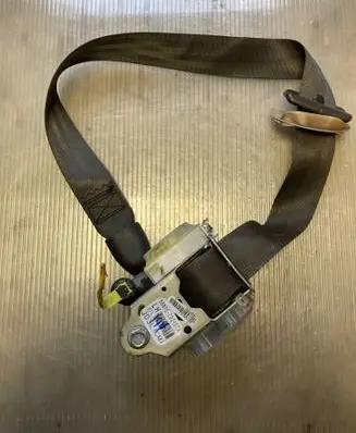 Hyundai Santa Fe Front seatbelt 888702B210 FR3247 888802B210