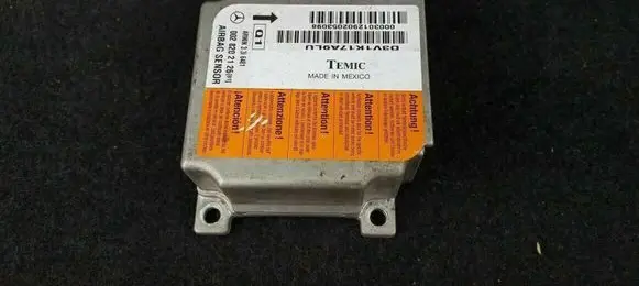 Mercedes-Benz E W210 Airbag control unit/module 0028202126